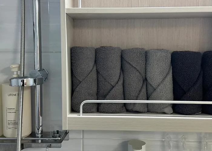 Long-stay Offer - Rafine House Modern Cozy In The Heart Of Line 2